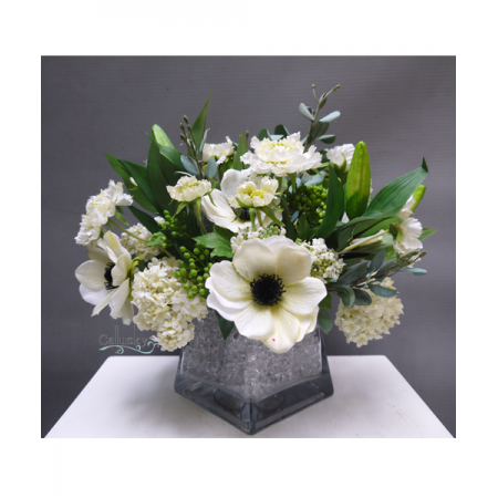 P154782 - Bình Thủy Tinh Hoa Tú Cầu, Tai Thỏ